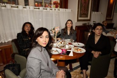 Бранч в Savoy в честь запуска WOMEN&rsquo;S WORLD Светланы Сильваши